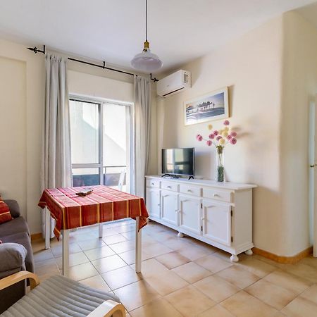 Apartamento Familiar Maria Auxiliadora Sevilla Eksteriør billede