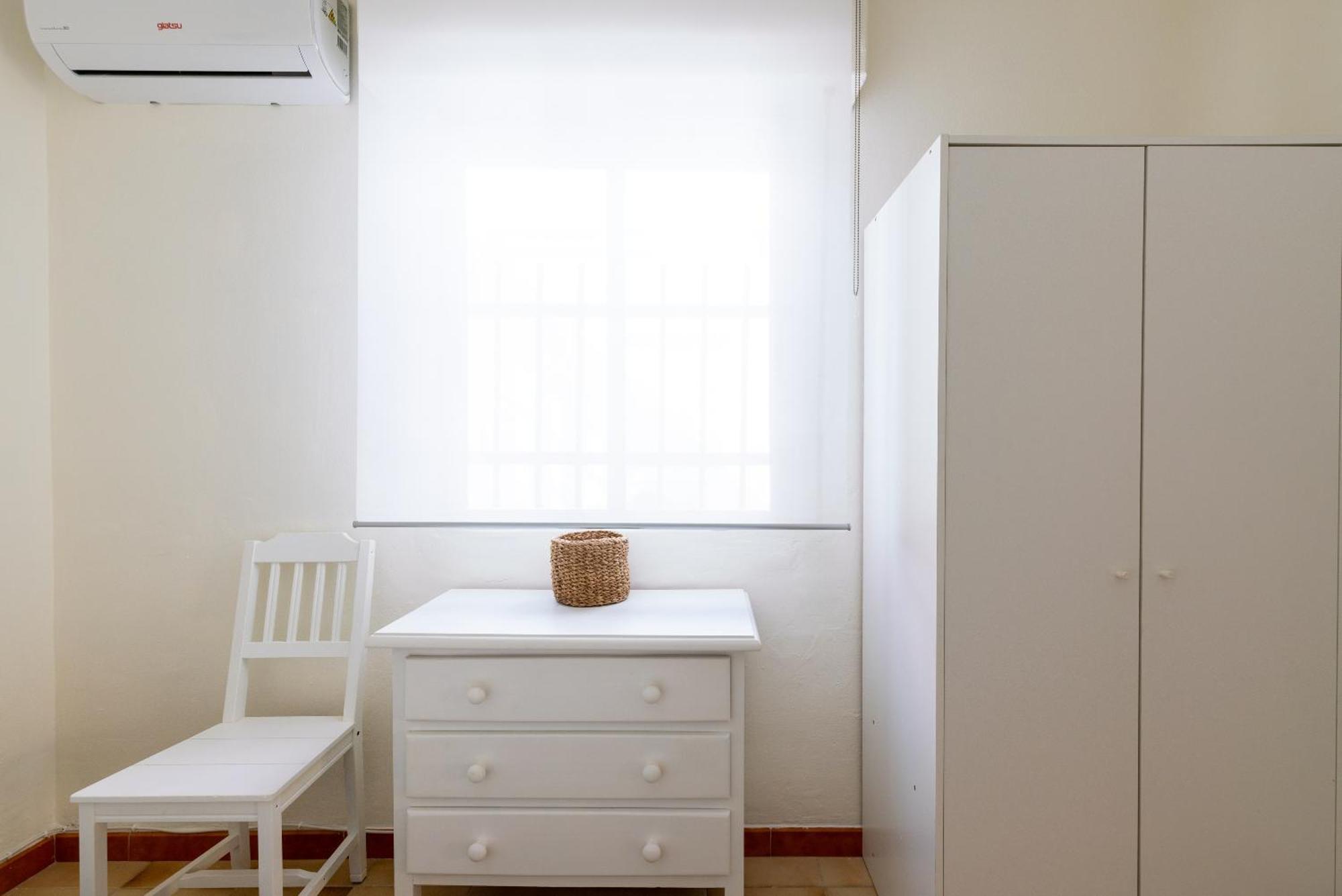 Apartamento Familiar Maria Auxiliadora Sevilla Eksteriør billede